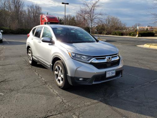 Photo 5 of 10 of 2019 Honda CR-V EX-L
